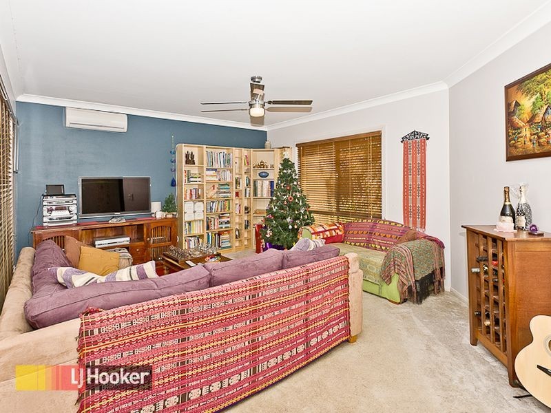 5 Toro Court, Eatons Hill QLD 4037