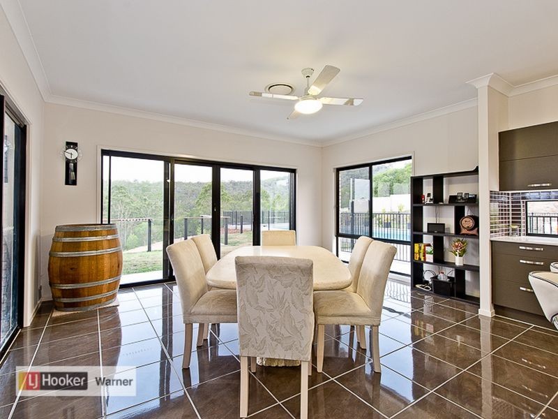 9 Wessling Close, Cashmere QLD 4500