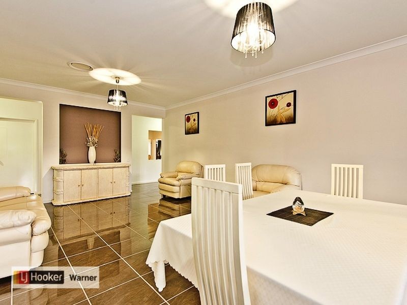 9 Wessling Close, Cashmere QLD 4500