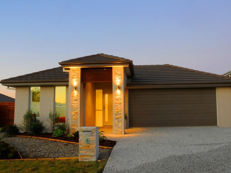 5 Perrins Close, Warner QLD 4500