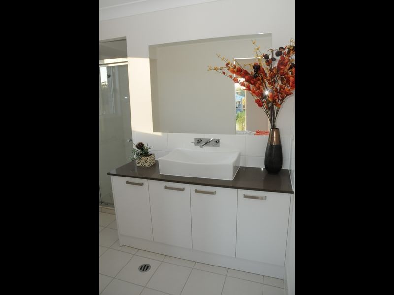 5 Perrins Close, Warner QLD 4500
