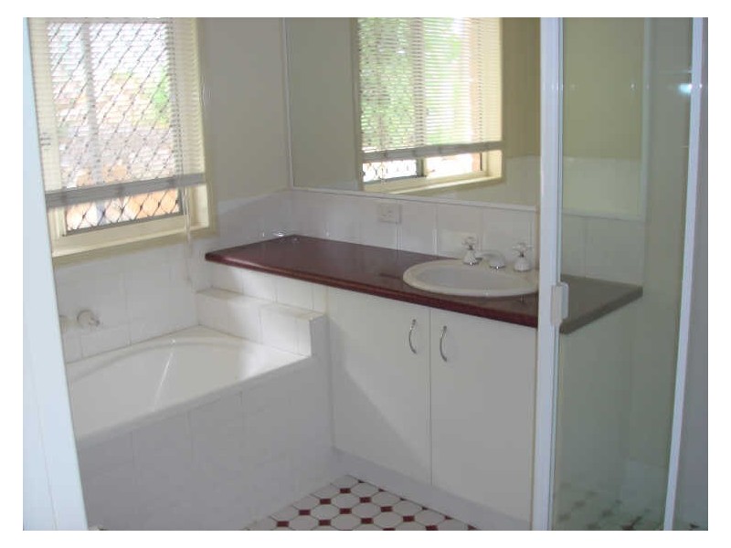 23 Marina Street, Eatons Hill QLD 4037