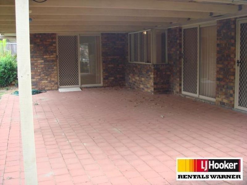 9 Pine Bark Court, Albany Creek QLD 4035