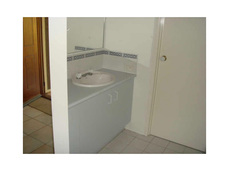 Eatons Hill QLD 4037