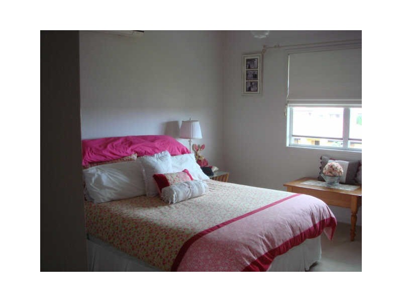 Eatons Hill QLD 4037