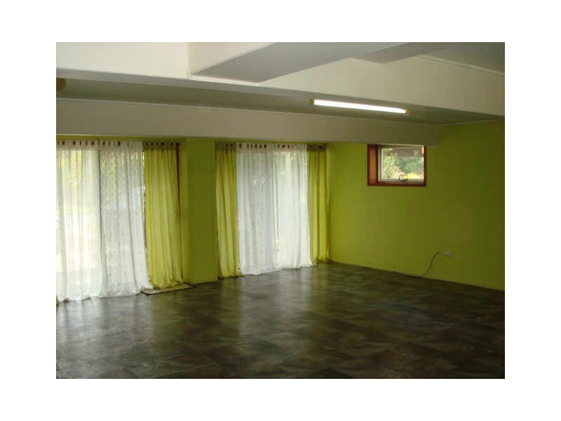 8 Tennyson Street, Strathpine QLD 4500