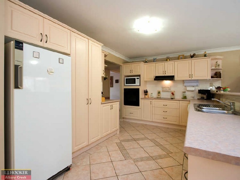 Eatons Hill QLD 4037