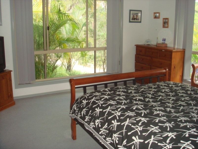 Eatons Hill QLD 4037