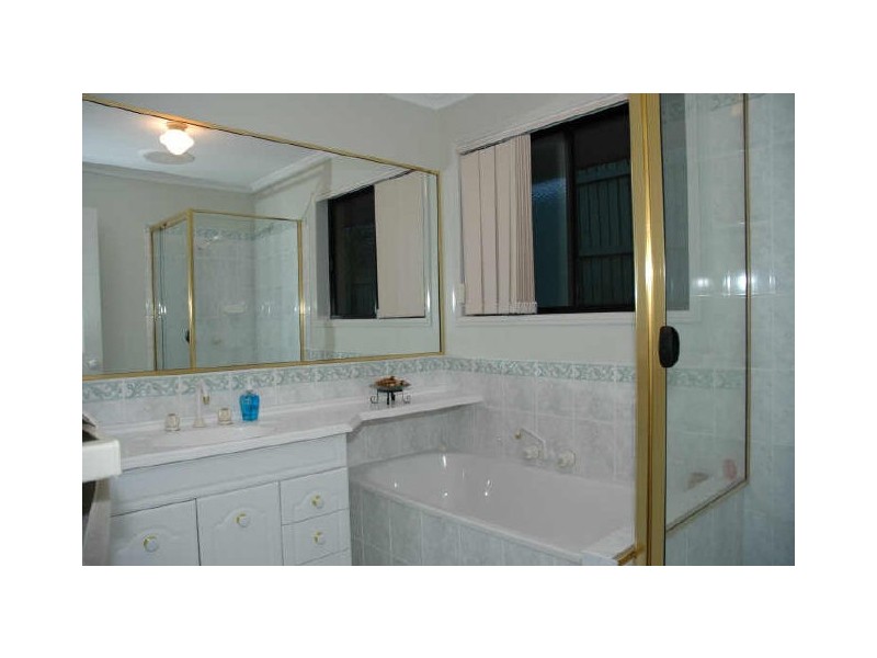 5 Cordia Court, Albany Creek QLD 4035