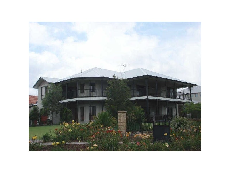 17 Parry Street, North Lakes QLD 4509