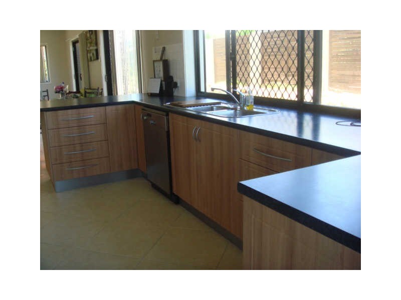 17 Parry Street, North Lakes QLD 4509