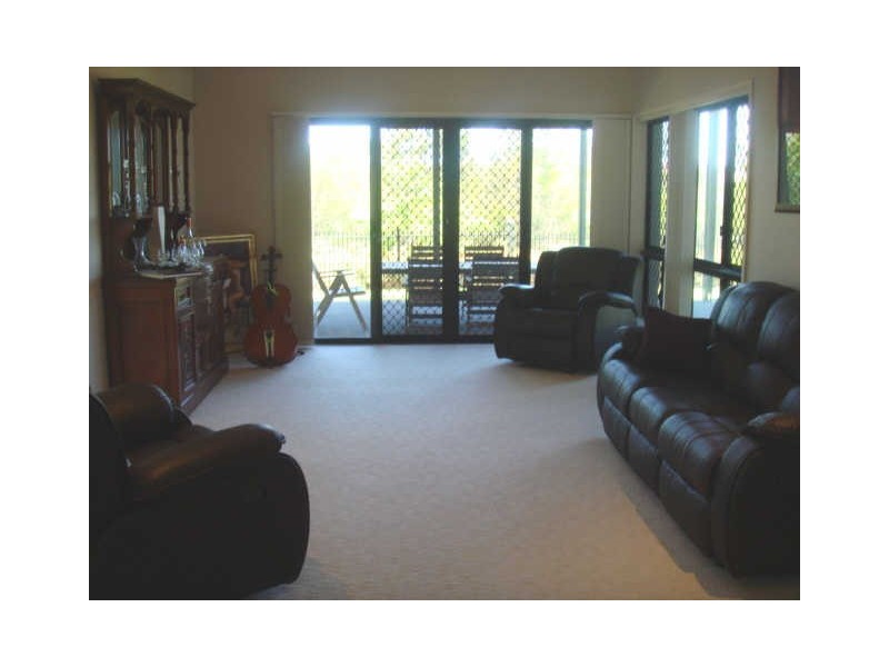 17 Parry Street, North Lakes QLD 4509