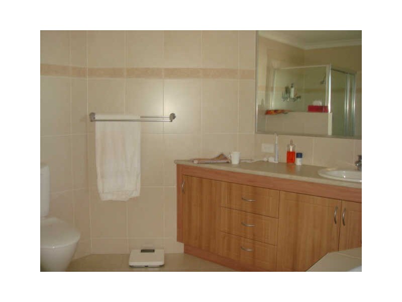 17 Parry Street, North Lakes QLD 4509