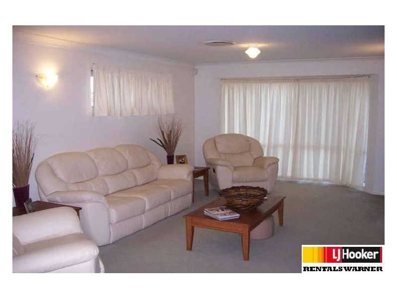 6 Bettina Court, Eatons Hill QLD 4037