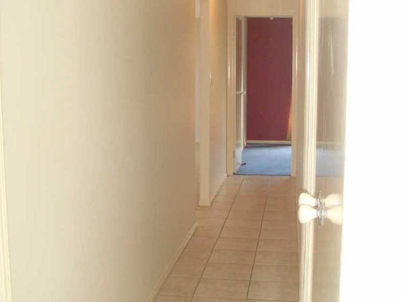 10 Coolgardie Court, Arana Hills QLD 4054