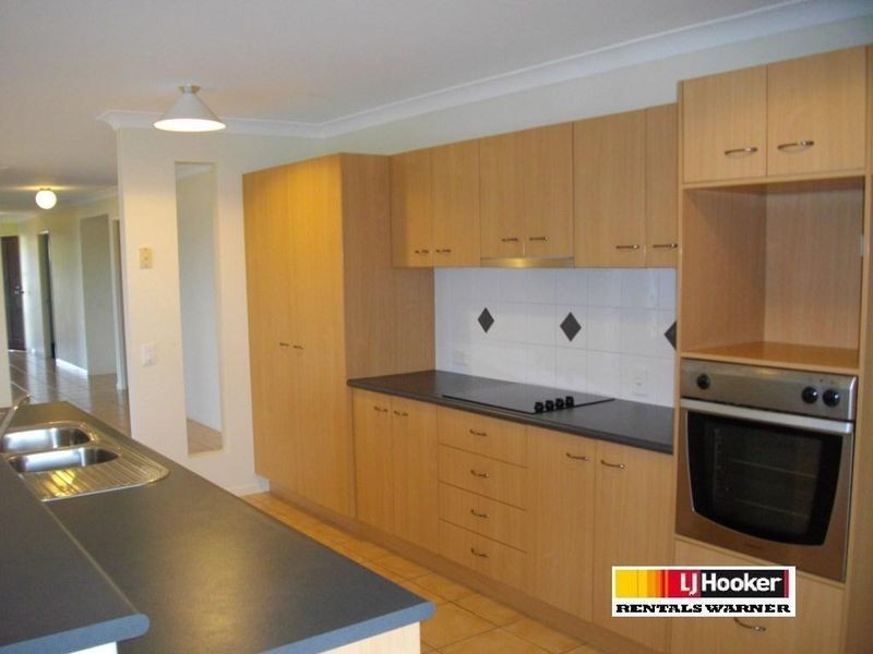 8 Sassafras Court, Warner QLD 4500