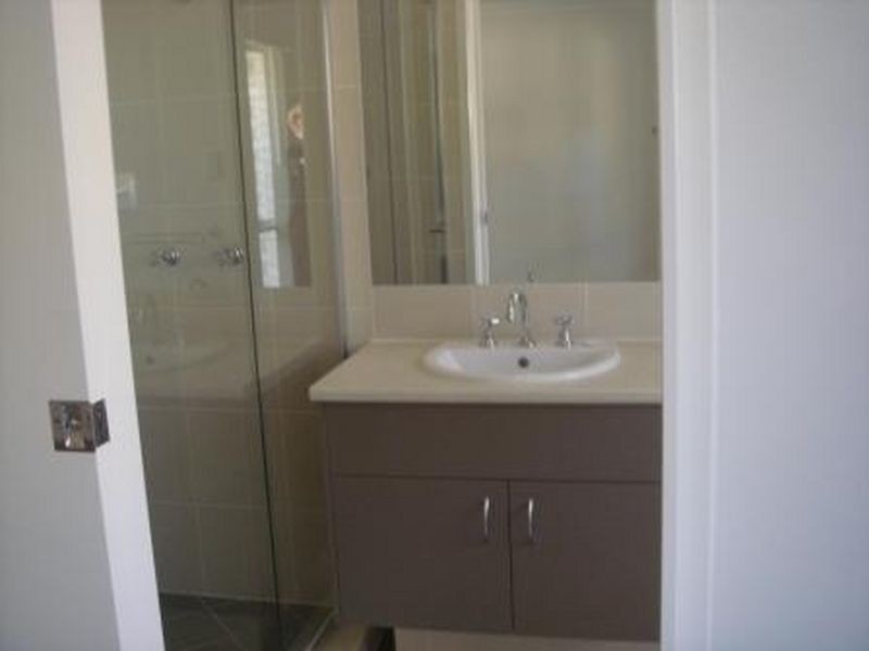 Warner QLD 4500
