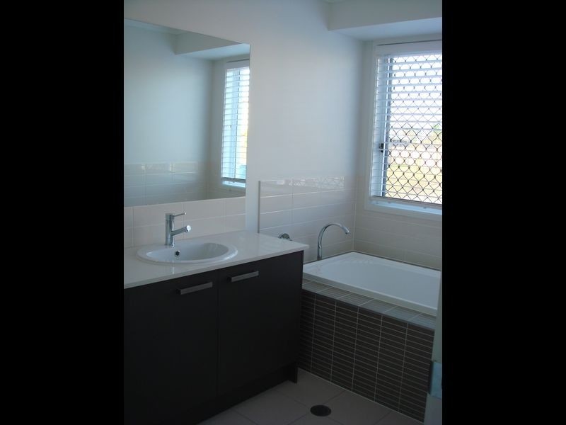 Warner QLD 4500