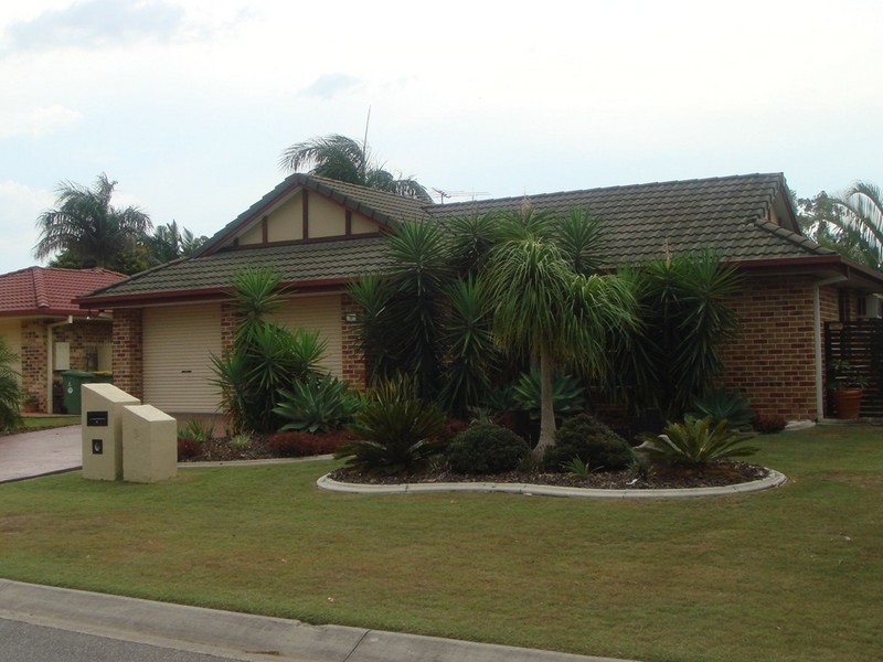 Warner QLD 4500