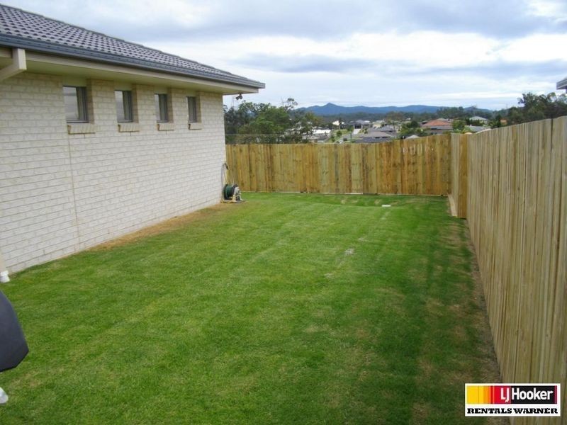 4 Homeland Crescent, Warner QLD 4500