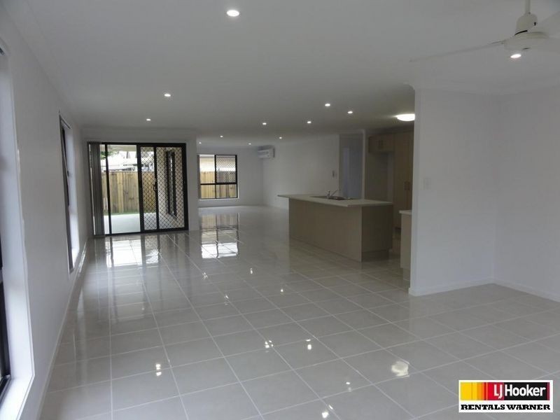 8B Columbus Court, Bray Park QLD 4500