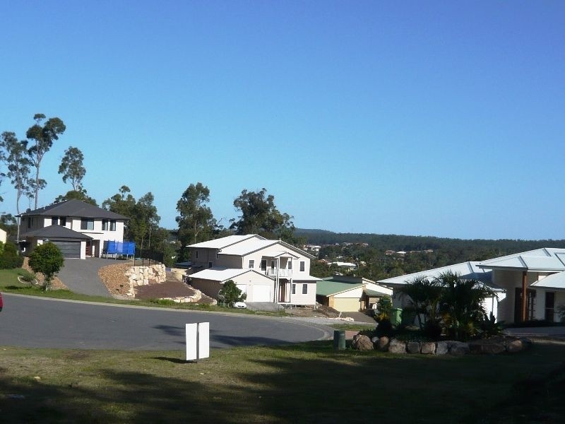 Eatons Hill QLD 4037