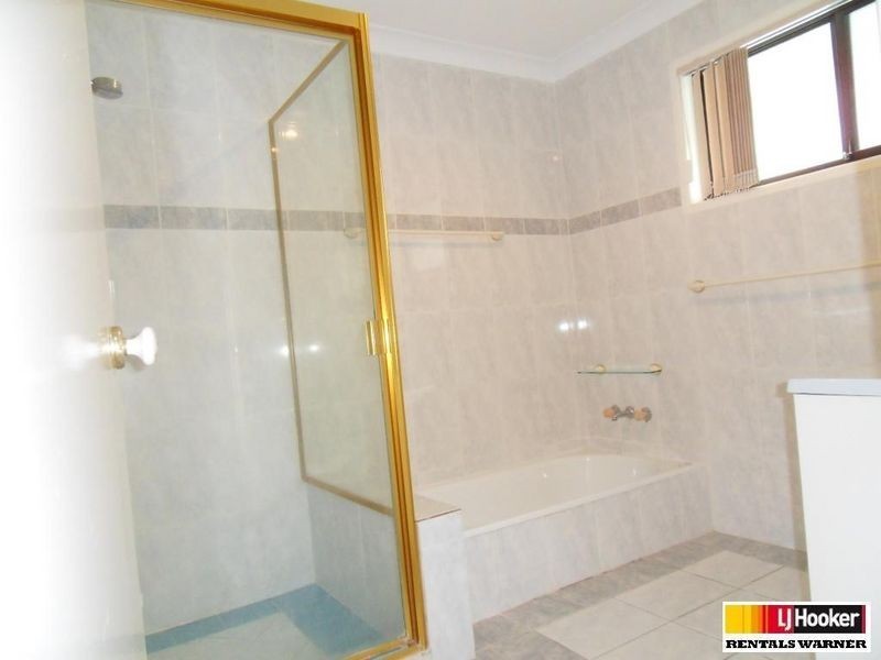 4 Bodiam Court, Strathpine QLD 4500