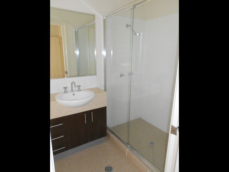4 Versace Avenue, Bray Park QLD 4500