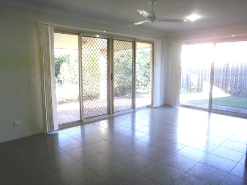 6 Cyperus Cr, Carseldine QLD 4034