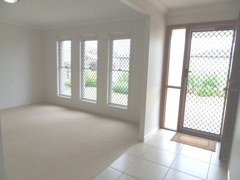 19 Ballyalla Cr, Warner QLD 4500