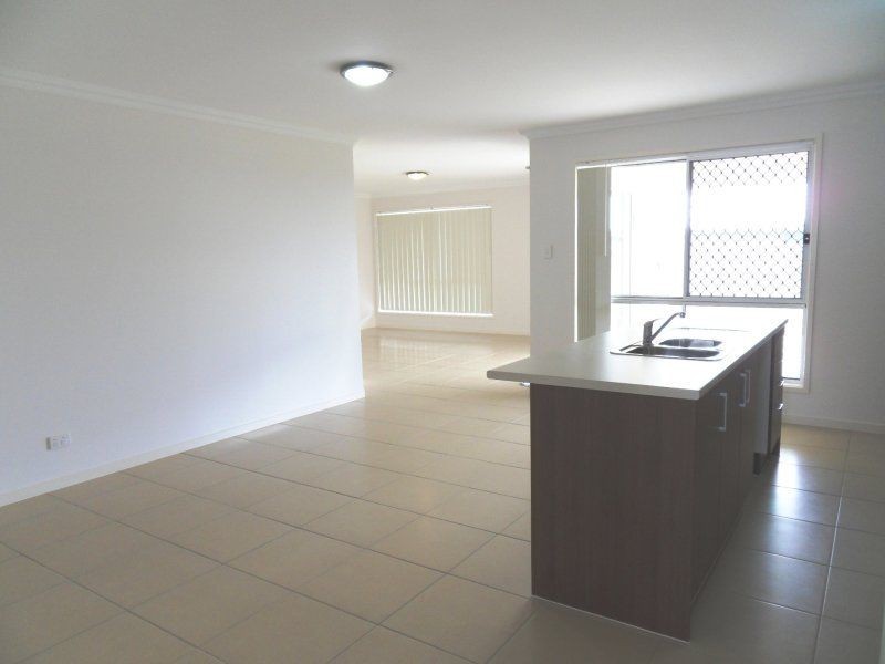 19 Ballyalla Cr, Warner QLD 4500