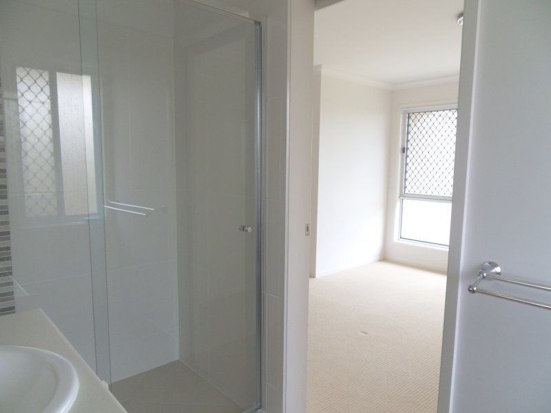 19 Ballyalla Cr, Warner QLD 4500