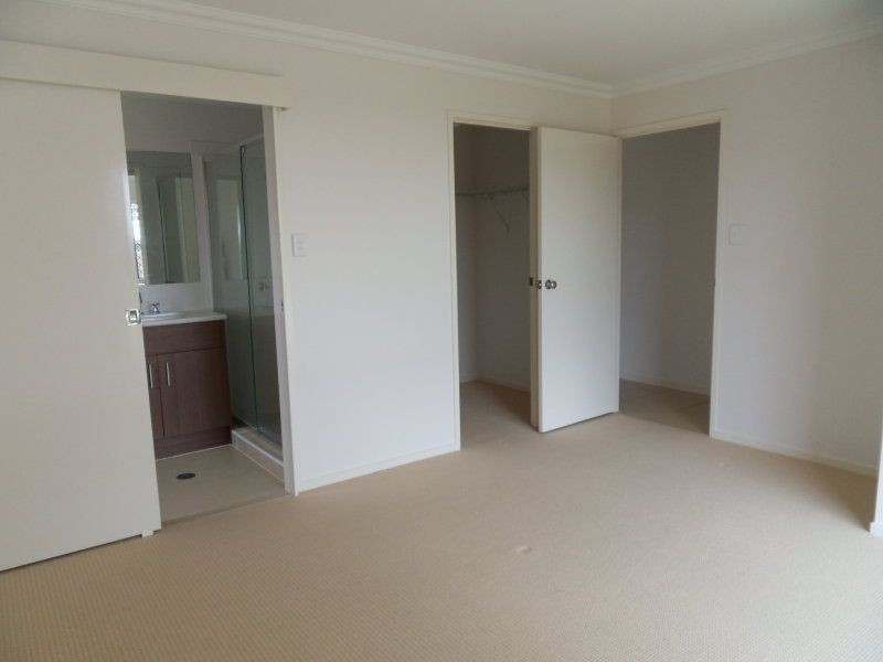 19 Ballyalla Cr, Warner QLD 4500