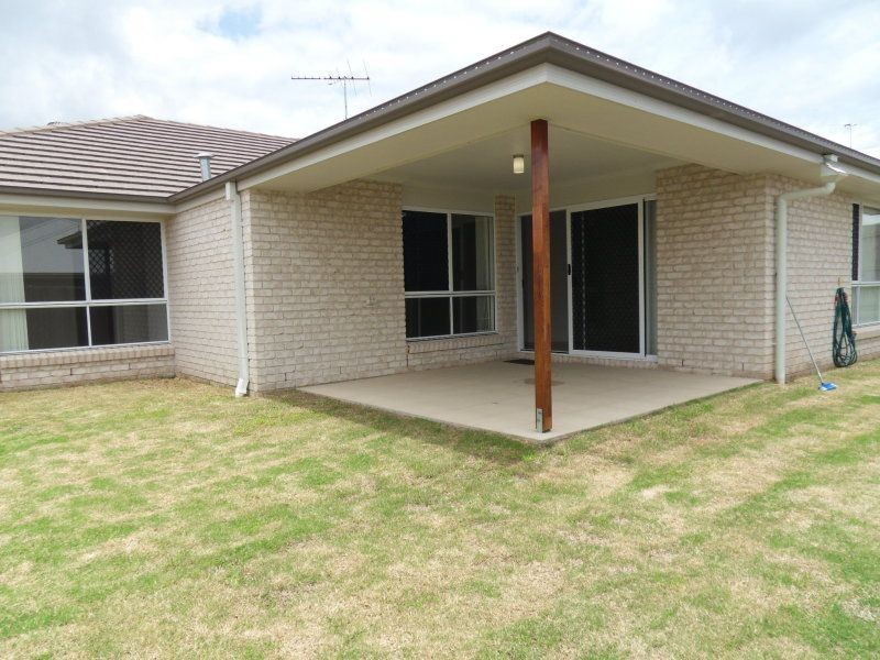 19 Ballyalla Cr, Warner QLD 4500