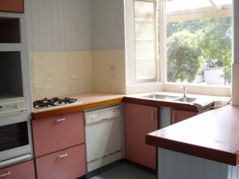 79 Albion Rd, Albion QLD 4010