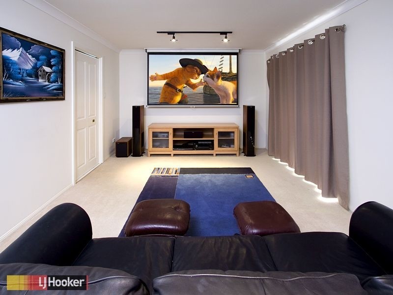Warner QLD 4500
