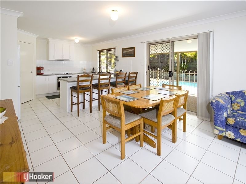 Warner QLD 4500