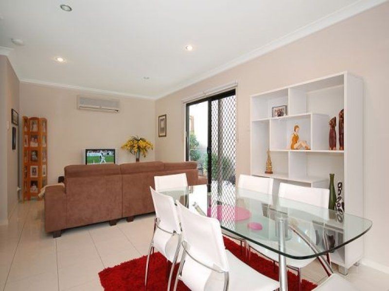 2/48 Alva Terrace, Gordon Park QLD 4031