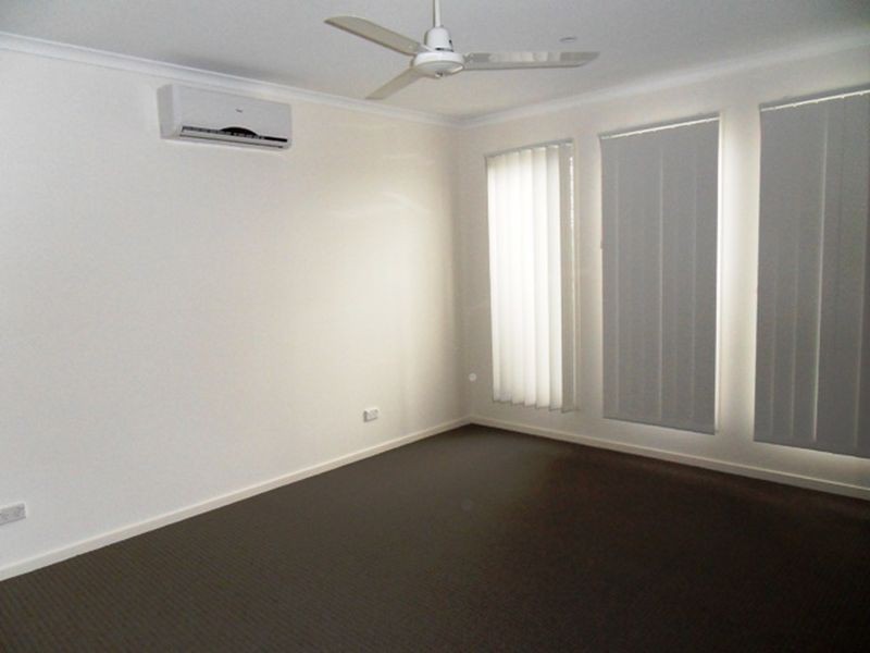 6 Rolland Pde, Warner QLD 4500