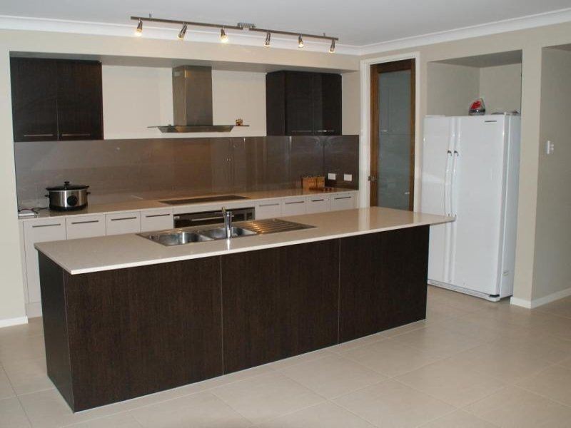 44 Swan Parade, Warner QLD 4500