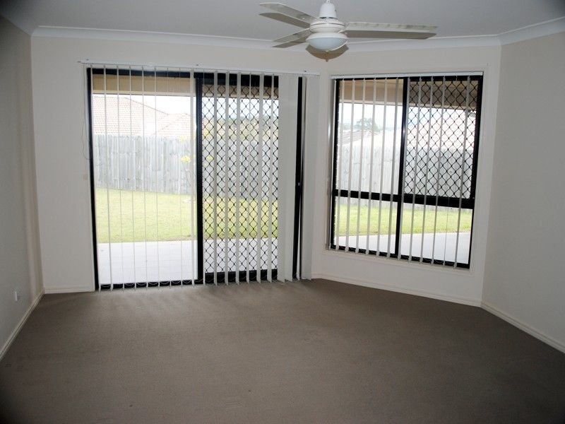 16 Tenzing Ct, Warner QLD 4500