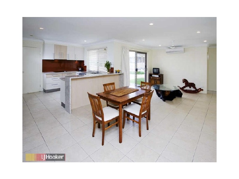 Warner QLD 4500