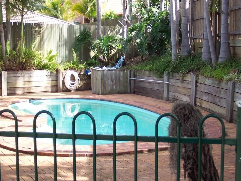 9 Kingfisher St, Albany Creek QLD 4035