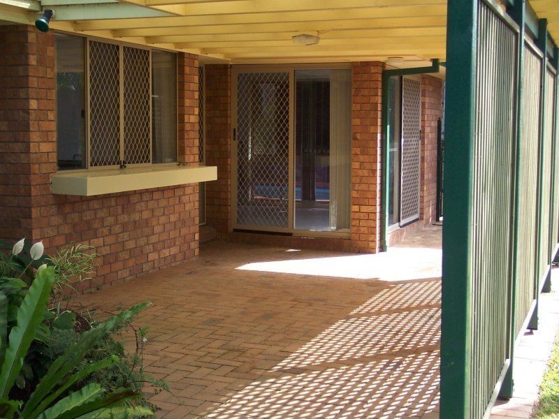 9 Kingfisher St, Albany Creek QLD 4035