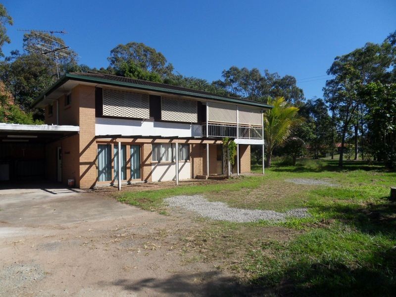 31 Youngs Crossing Rd, Joyner QLD 4500
