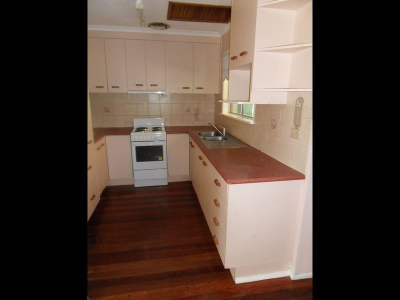 31 Youngs Crossing Rd, Joyner QLD 4500