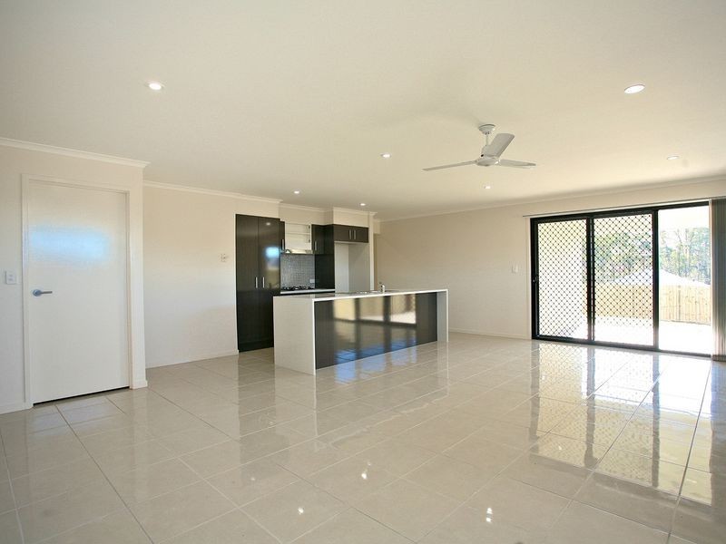 50 Caspian Parade, Warner QLD 4500