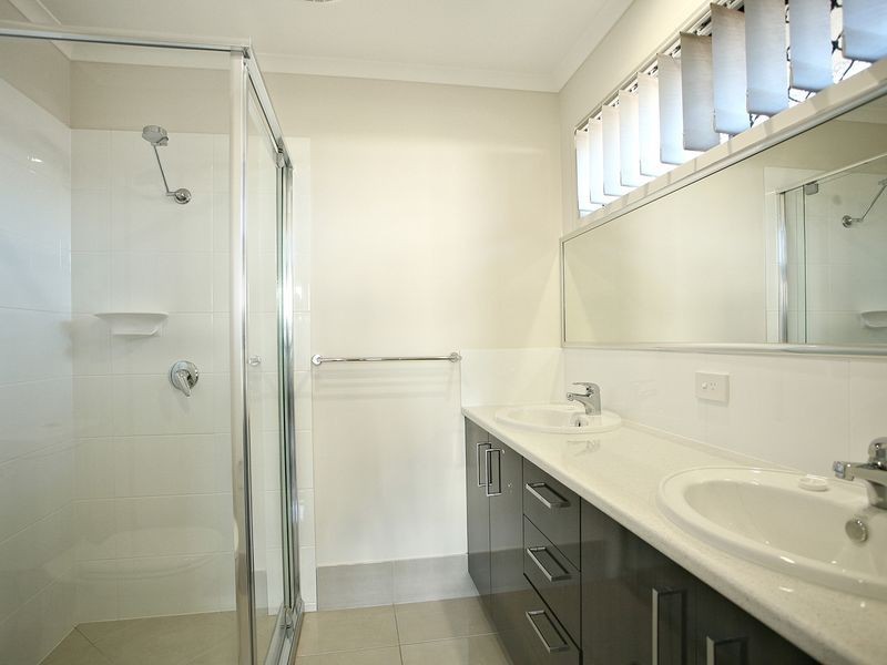 50 Caspian Parade, Warner QLD 4500