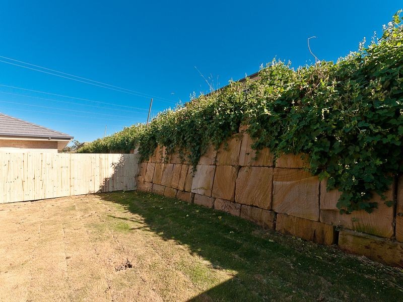 50 Caspian Parade, Warner QLD 4500