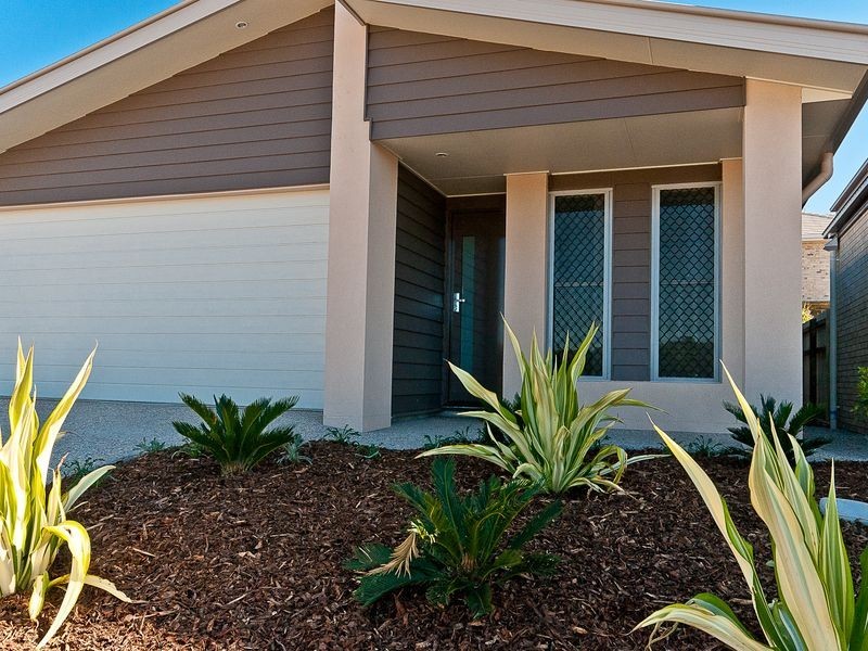 50 Caspian Parade, Warner QLD 4500